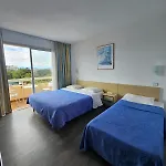 Hotel Du Port 3*