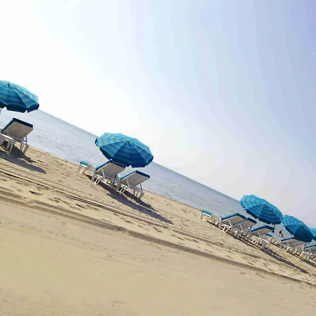 Du Port Hotel Canet-en-Roussillon