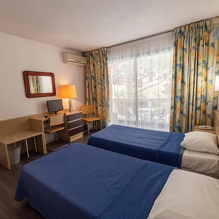Du Port Hotel Canet-en-Roussillon