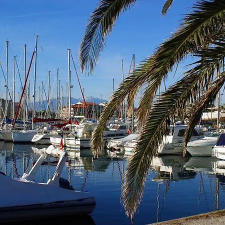 Du Port