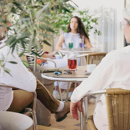 Du Port Hotel Canet-en-Roussillon