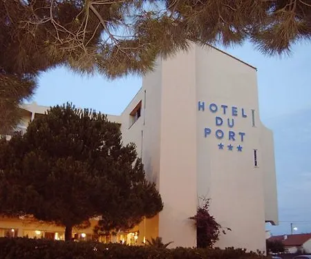Du Port Hotel