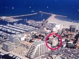 Du Port Canet-en-Roussillon