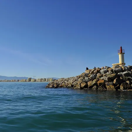 Du Port Canet-en-Roussillon