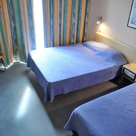 Du Port Hotel Canet-en-Roussillon