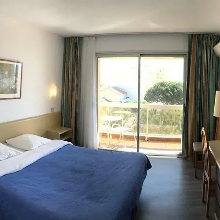 Du Port Hotel Canet-en-Roussillon